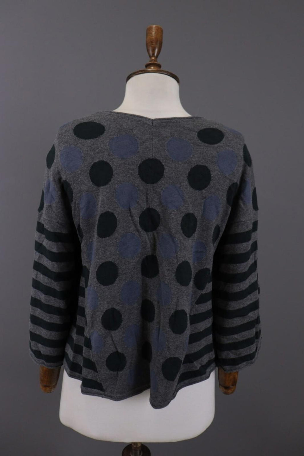GUDRUN SJODEN Gray Dotted Striped Cape Wrape Knit Cardigan Sweater – Size L