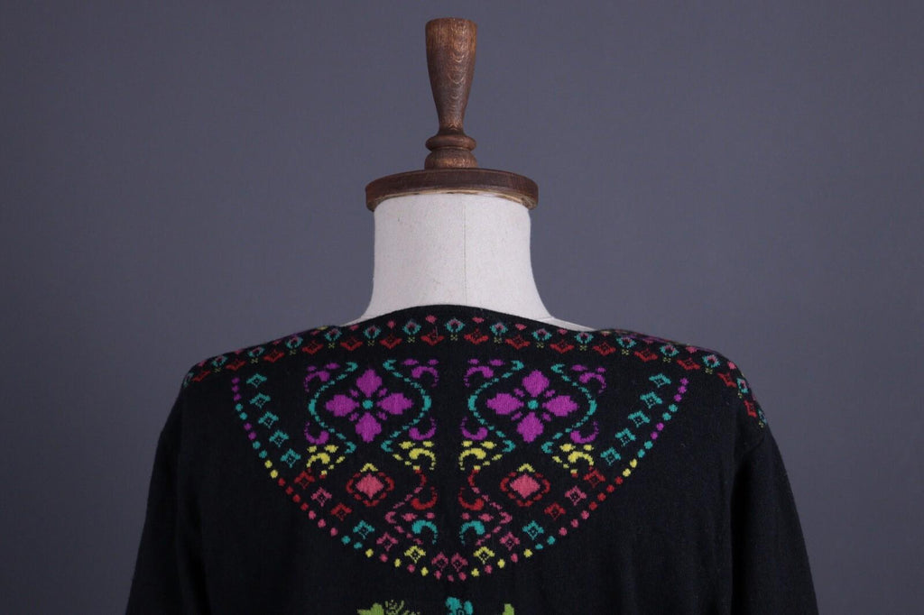 IVKO Black Intarsia Pattern Wool Floral Knit Sweater – Size 40 / S