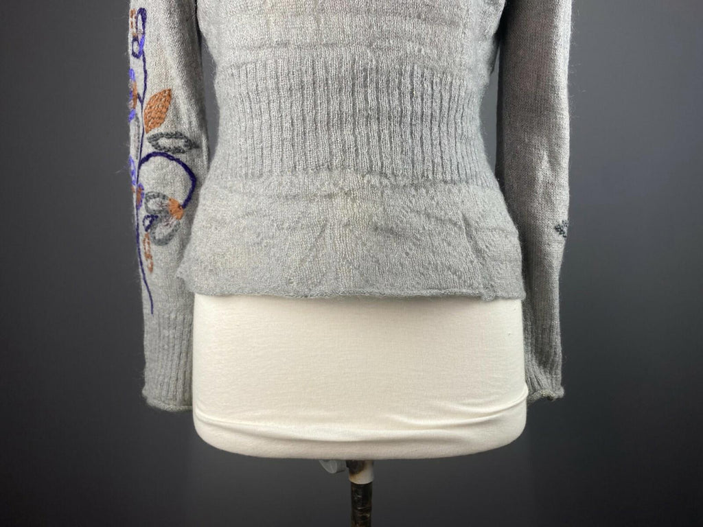 GUDRUN SJODEN Gray Mohair Wool Embroidered Floral Knited Sweater – Size M