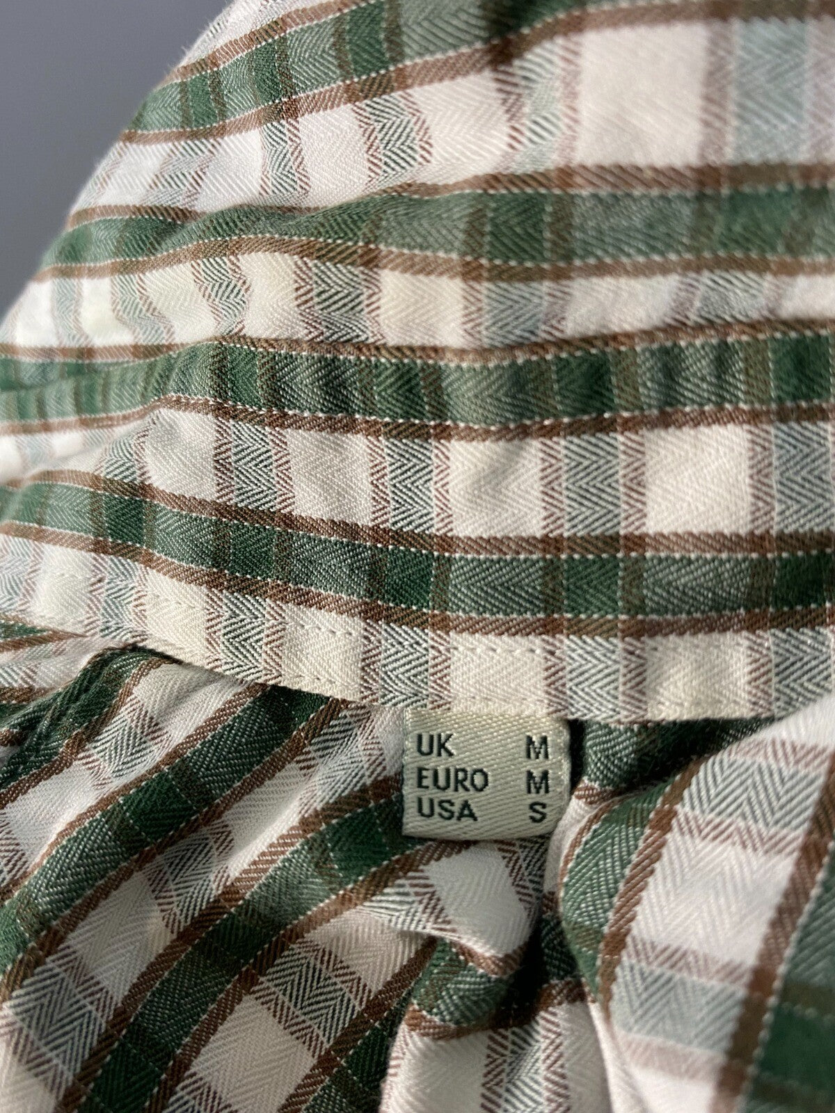 Barbour Sporting Green Check Button Down Shirt – Size US S / UK M