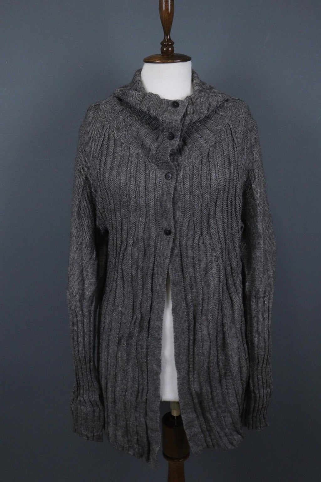 SARAH PACINI Gray Lagenlook Tight Knit Button Front Cardigan Sweater