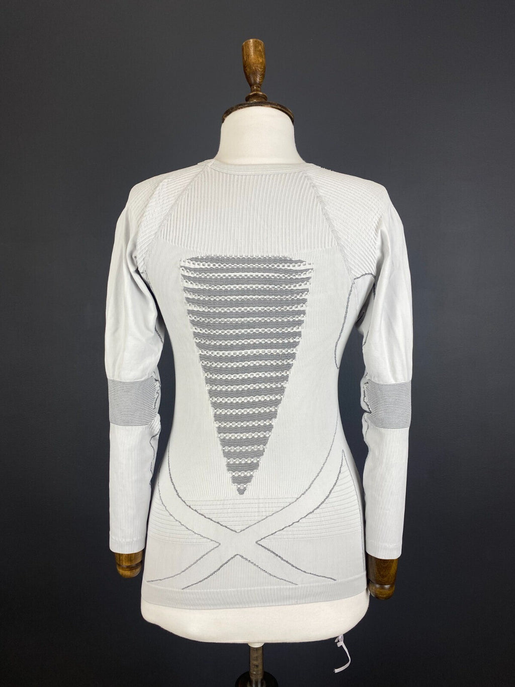 X-Bionic White Long Sleeve Top Jersey Base Layer Thermo Short – Size S/M
