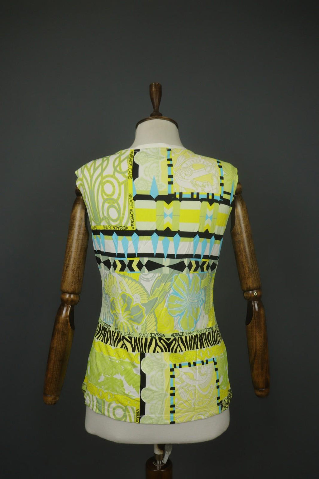 VERSACE JEANS Multicolor Geo Print Sleeveless Shoulder Button Blouse Top – Size 42