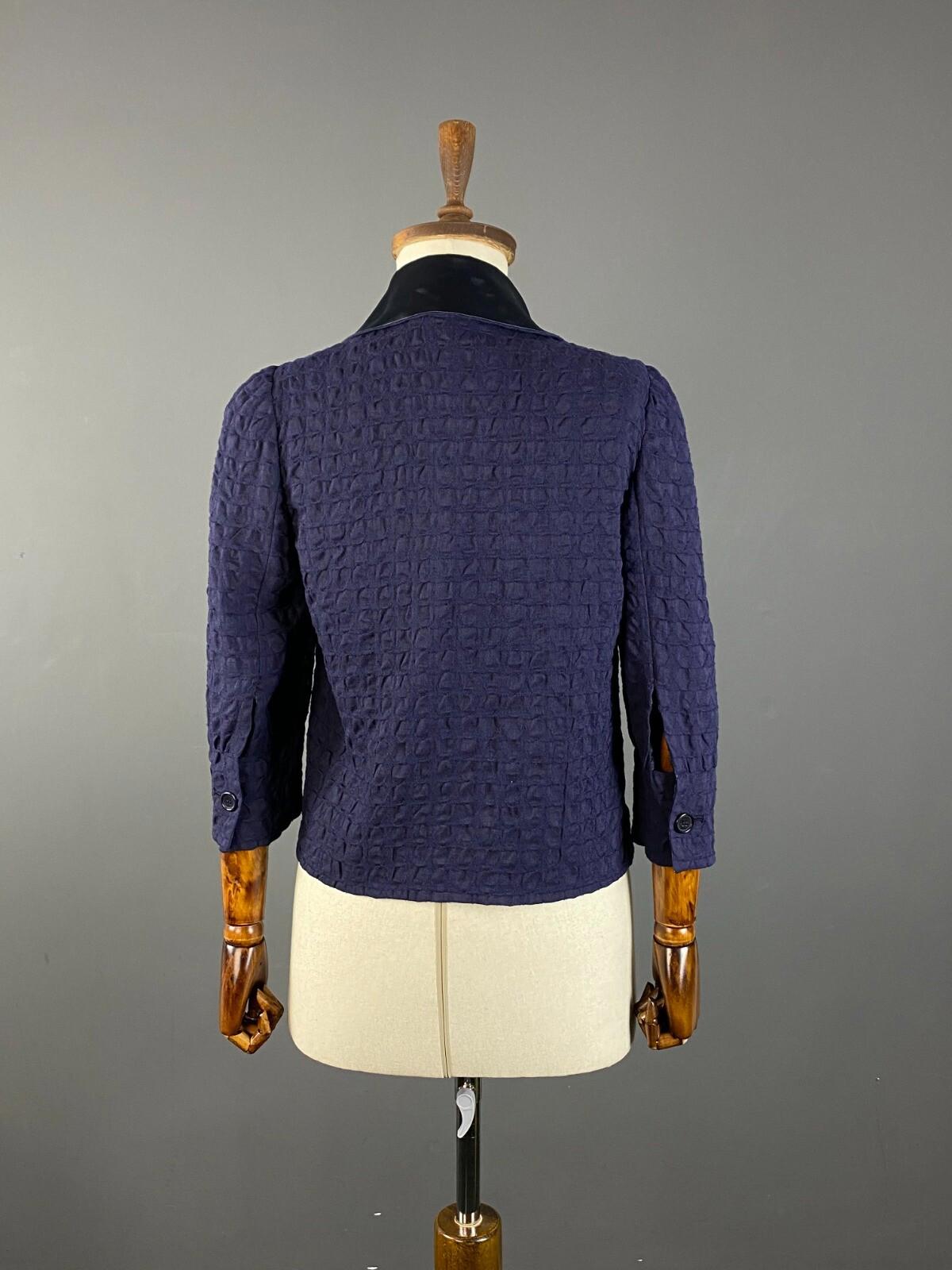 EMPORIO ARMANI Blue Wool Lagenlook Textured Three Button Blazer Jacket – Size 44