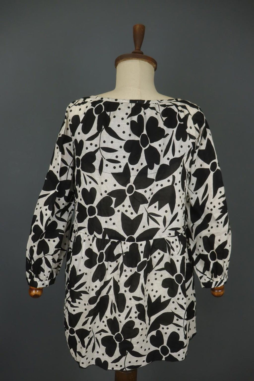 GUDRUN SJODEN White Black Floral Cotton Long Sleeve Button Front Blouse Top Sz S