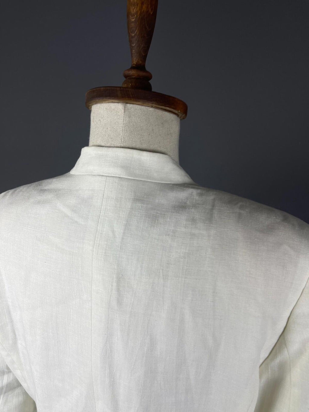 MONDI White Wool Double Breasted One Button Blazer Jacket – Size 38