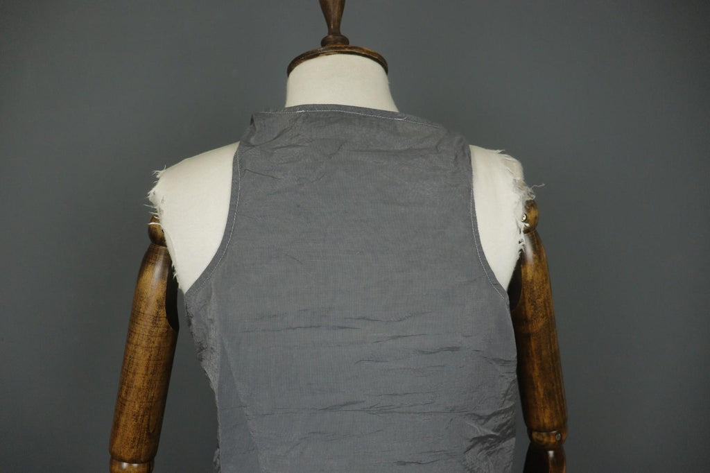 RUNDHOLZ Gray Round Neck Wide Strap Regular Fit Pullover Tank Top – Size M