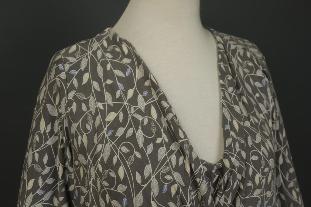 GUDRUN SJODEN Gray Leaf Print Cotton V-Neck Summer Pullover Maxi Dress – Size XL