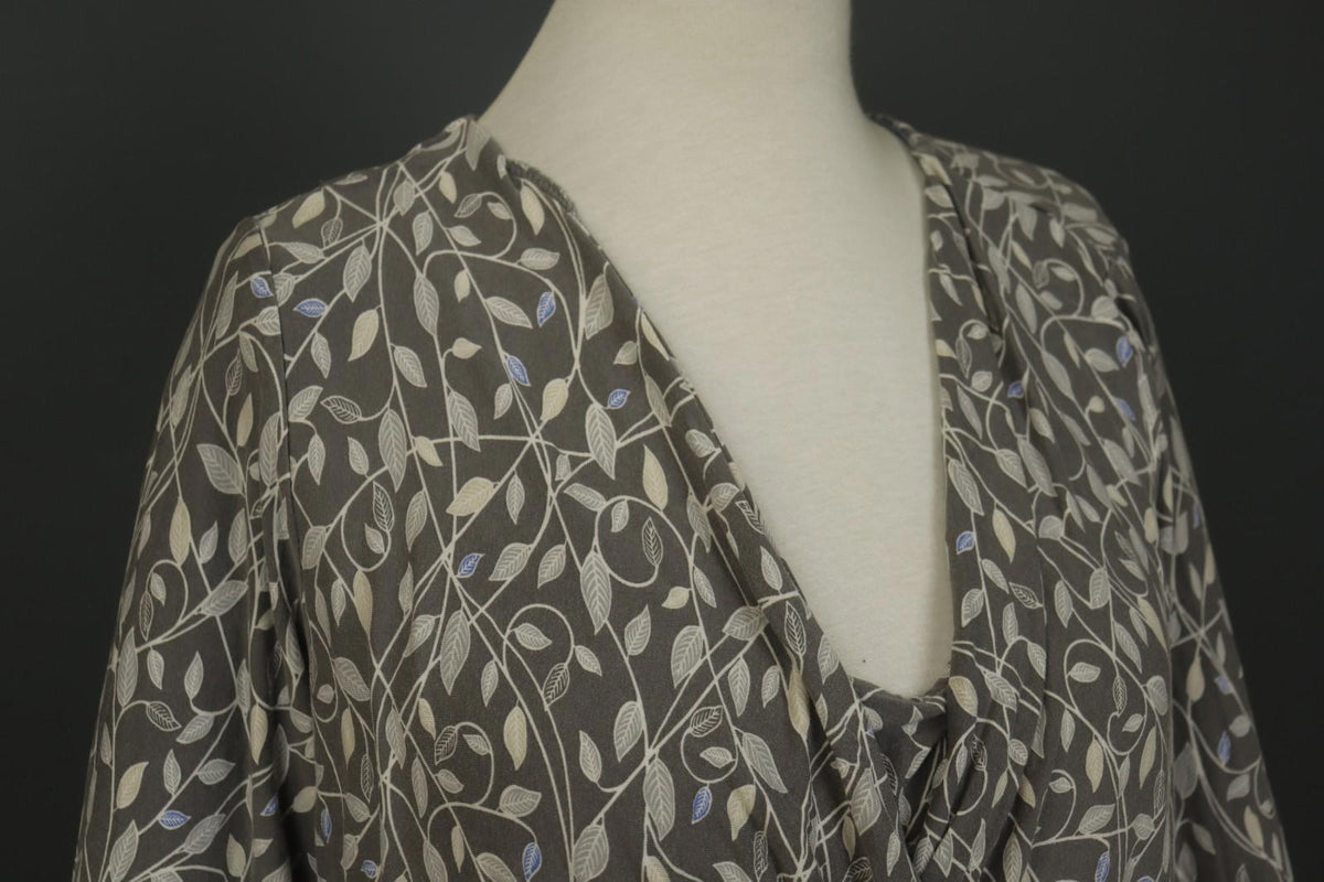 GUDRUN SJODEN Gray Leaf Print Cotton V-Neck Summer Pullover Maxi Dress – Size XL
