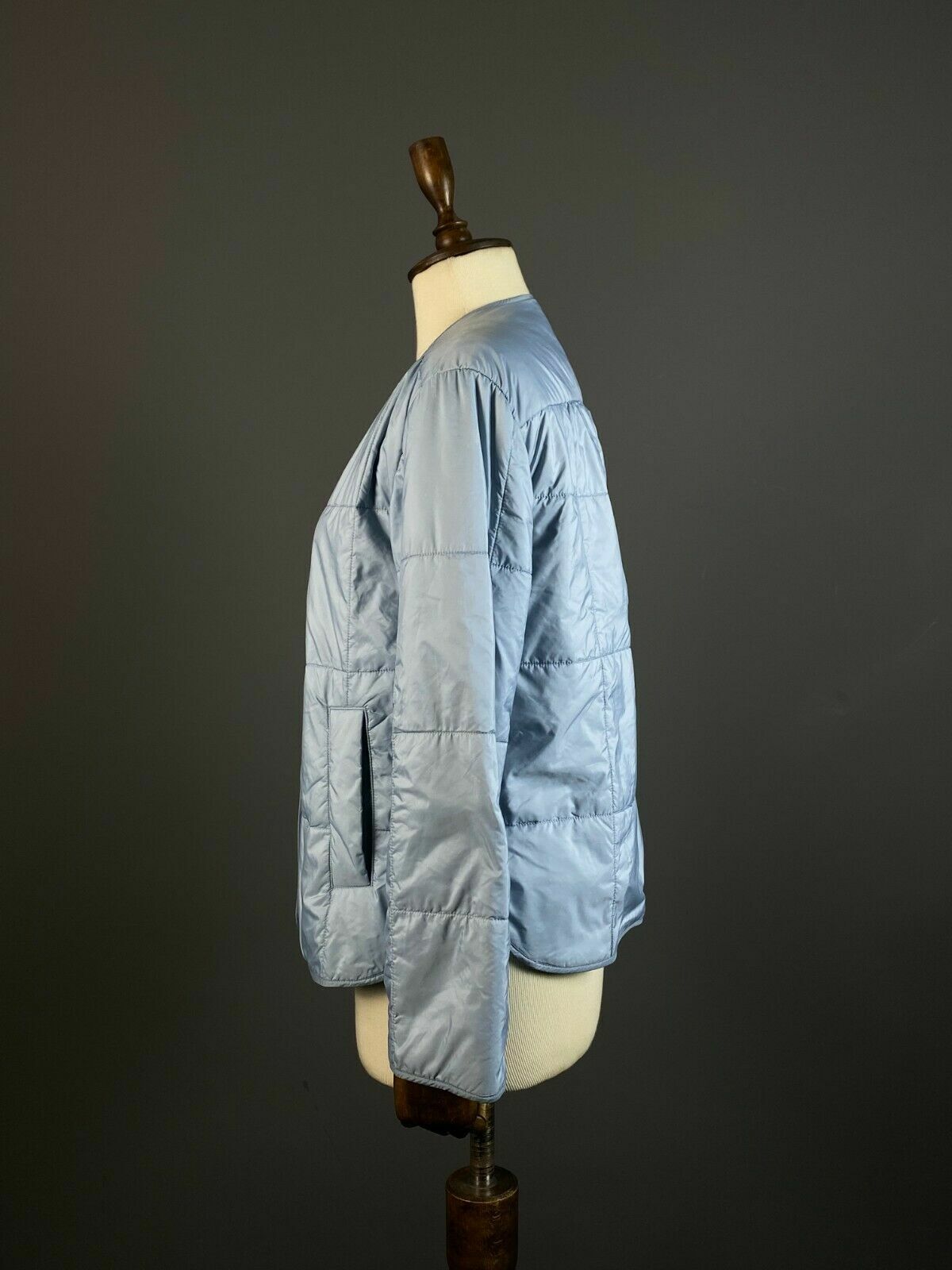 Weekend Max Mara Blue Quilted Nylon Jacket – Women's GB 8 / F 38 / USA 6
