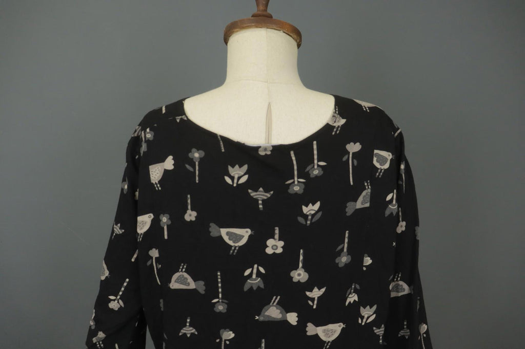GUDRUN SJODEN Black Floral Long Sleeve Keyhole Neck Button Front Tunic Top Sz L