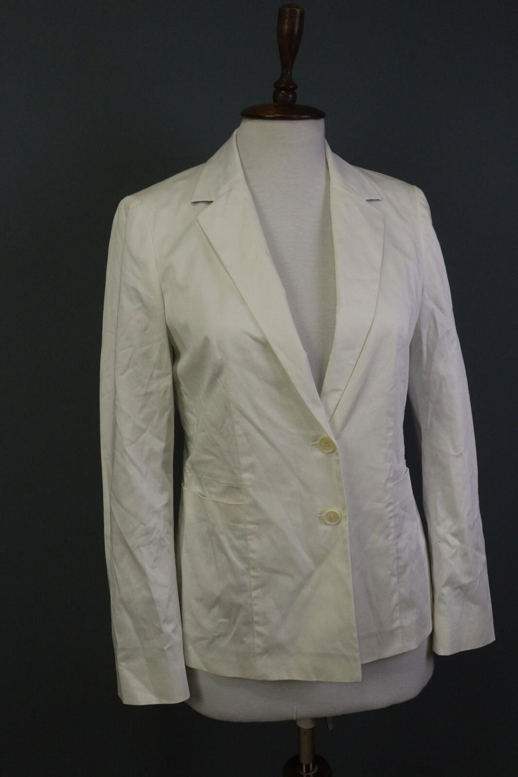 ETRO MILANO White Two Button Blazer Jacket – Size 44