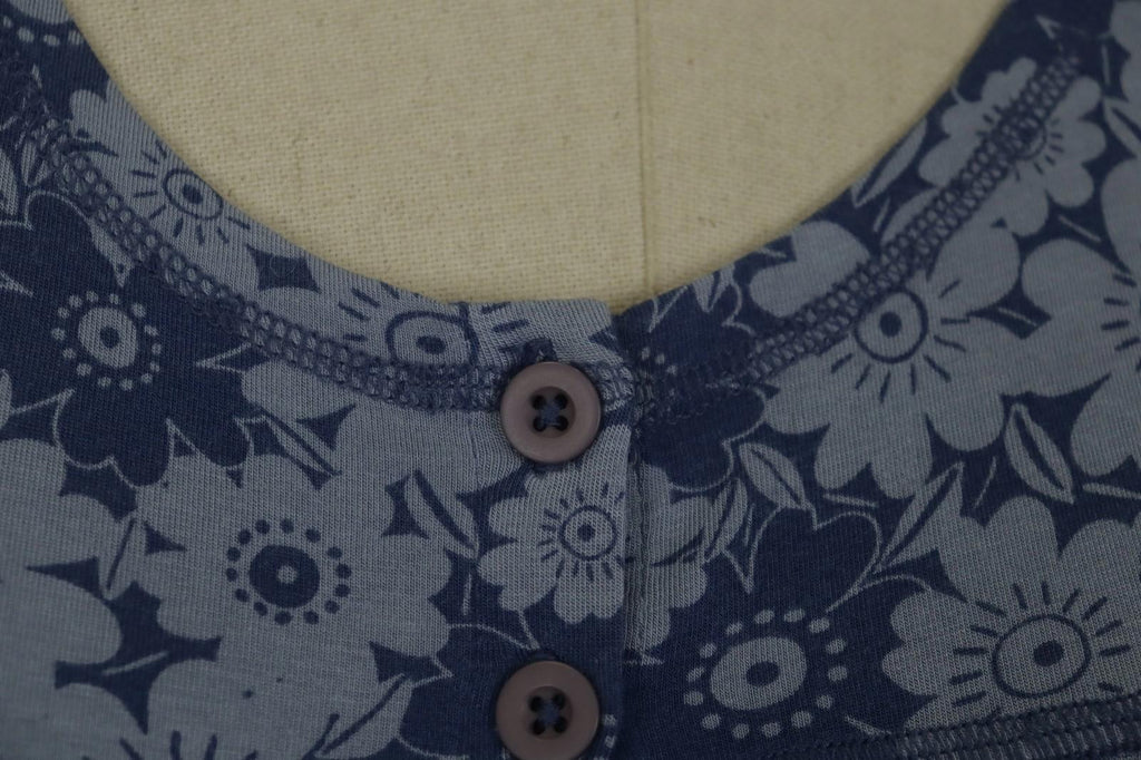GUDRUN SJODEN Multi Floral Long Sleeve Round Neck Button Front Cardigan – Size M