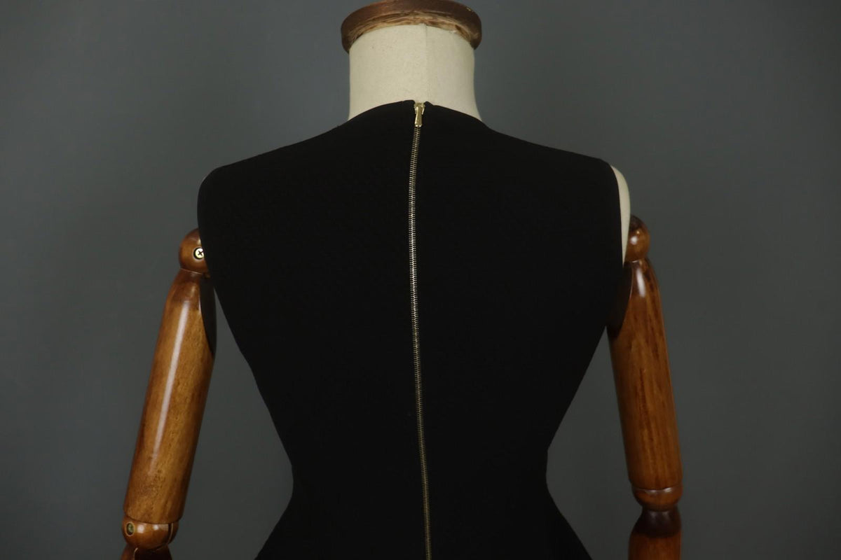 Sandro Black Sleeveless Regular Fit Crew Neck Back Zipper Blouse Top – Size 1