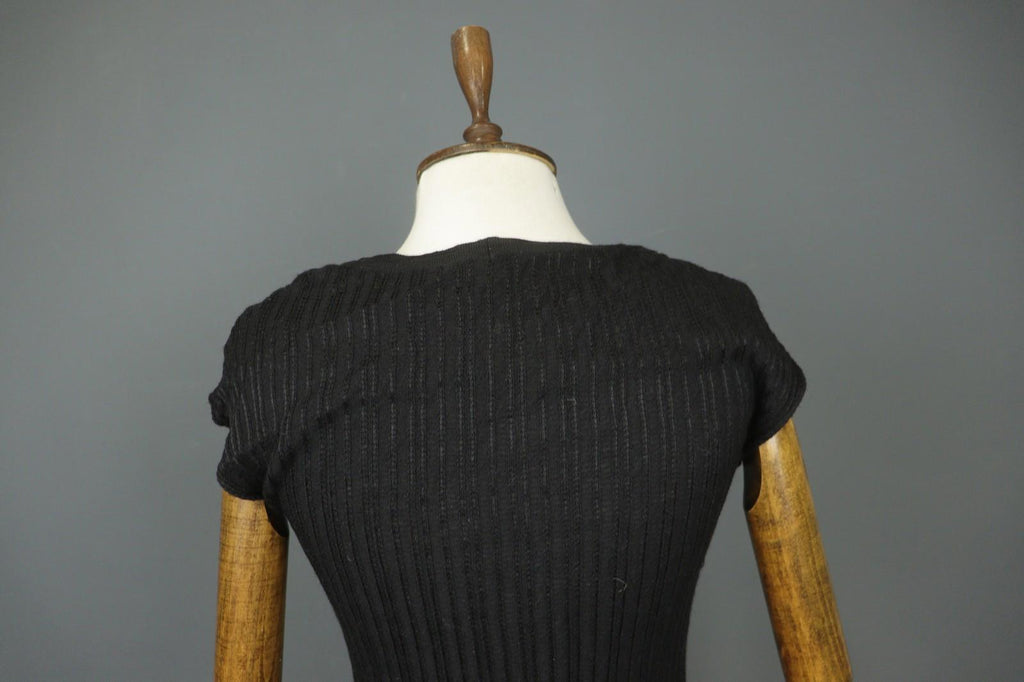 MISSONI Black Wool Knit Short Sleeve Round Neck Pullover Bodycon Dress – Size 42