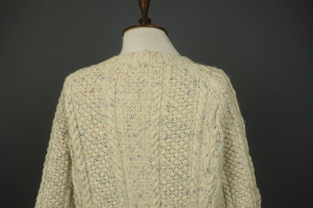 IVKO White Long Sleeve Knitted Winter Button Front Cardigan Sweater – Size 38
