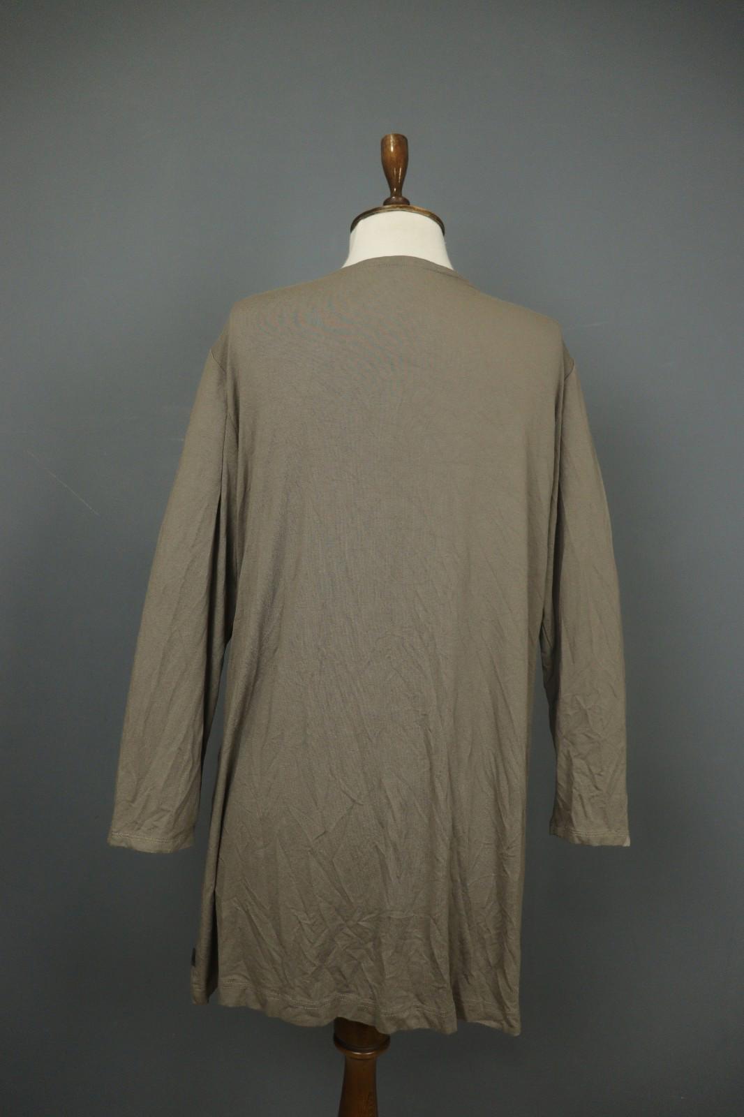 OSKA Brown Knit Classic Long Sleeve Round Neck Pullover Knee Length Shift Dress