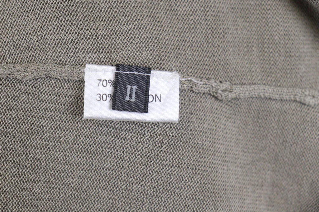 OSKA Gray Long Sleeve V-Neck Stretch Lightweight Top Blouse – Size 2