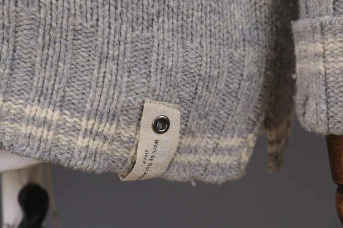 DEVOLD Gray Vintage Fair Isle Turtle Neck Wool Knit Ski Sweater – Size M