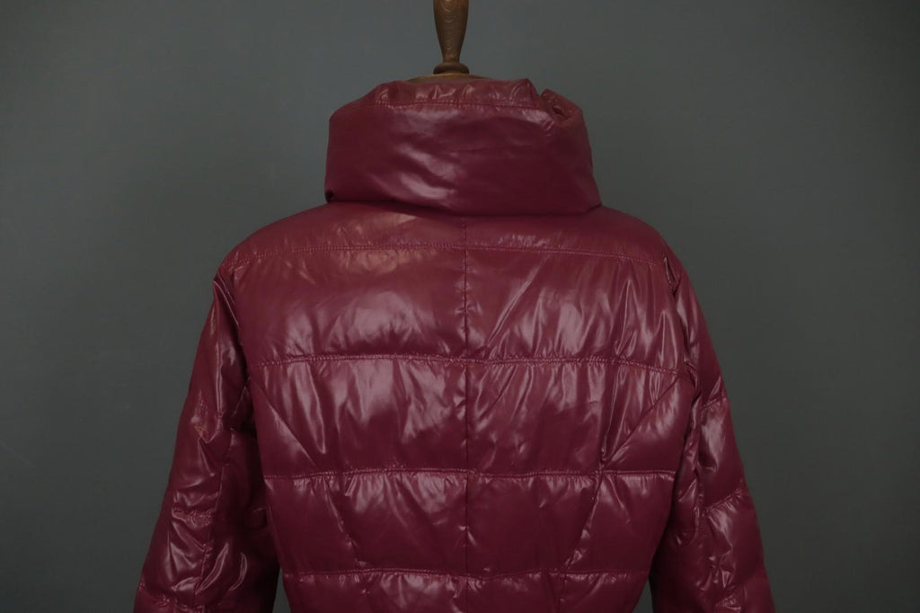 WEEKEND MAX MARA Red Long Sleeve Mock Neck Snap Inside Zip Puffer Jacket – Size 44