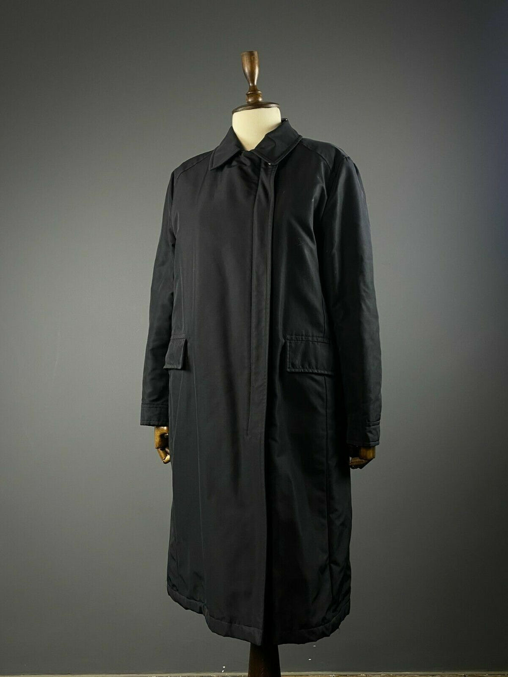 Weekend Max Mara Black Full Zip Nylon Coat Jacket – Women's 38