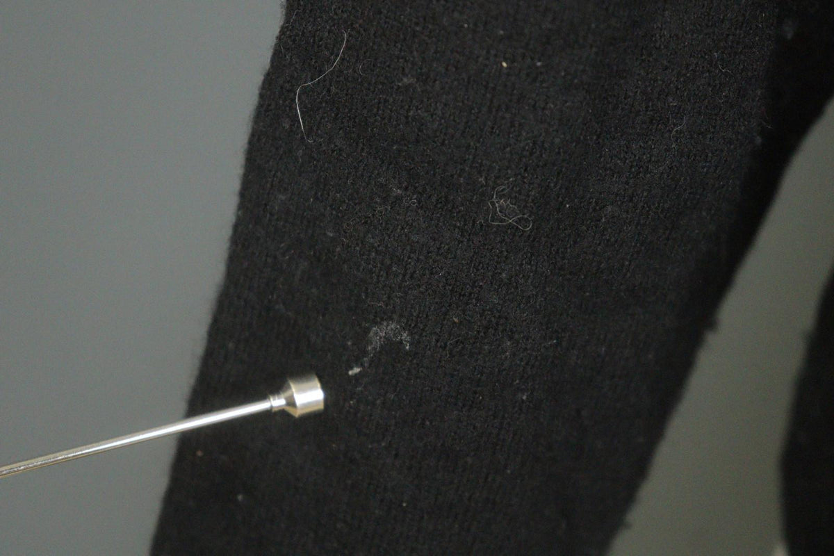 GUDRUN SJODEN Black 100% Wool Long Sleeve Button Front Cardigan Sweater – Size L