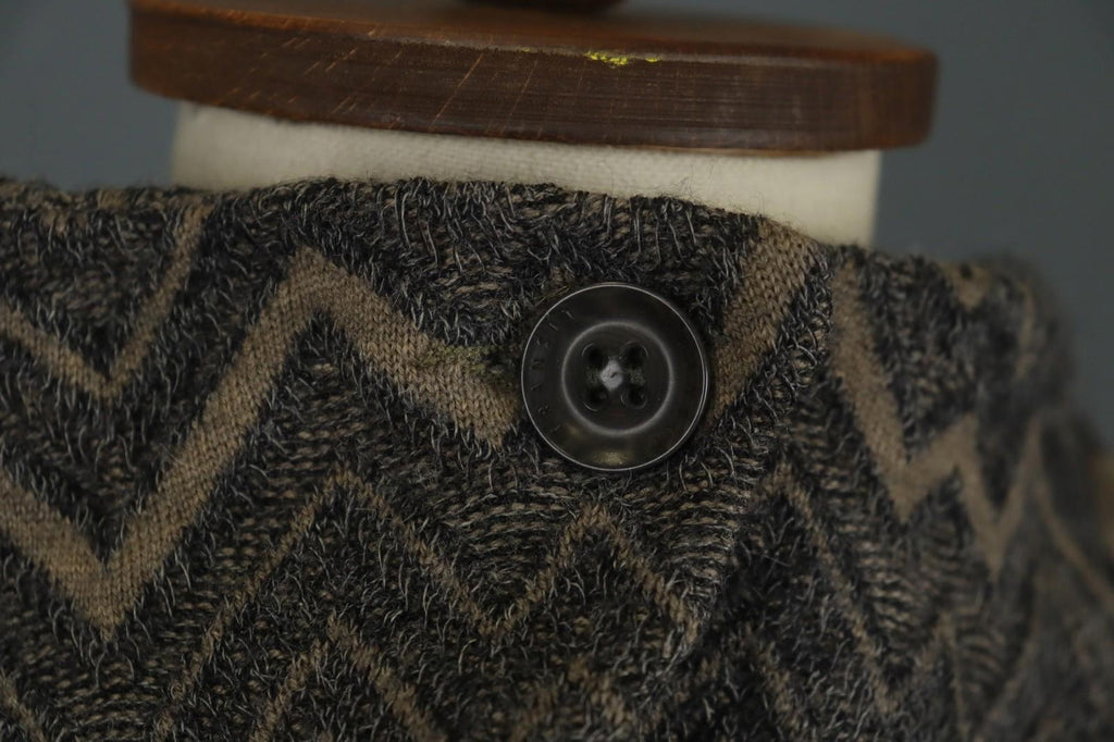TRANSIT PAR SUCH Gray Brown Chevron Long Sleeve Button-Front Cardigan – Size 1