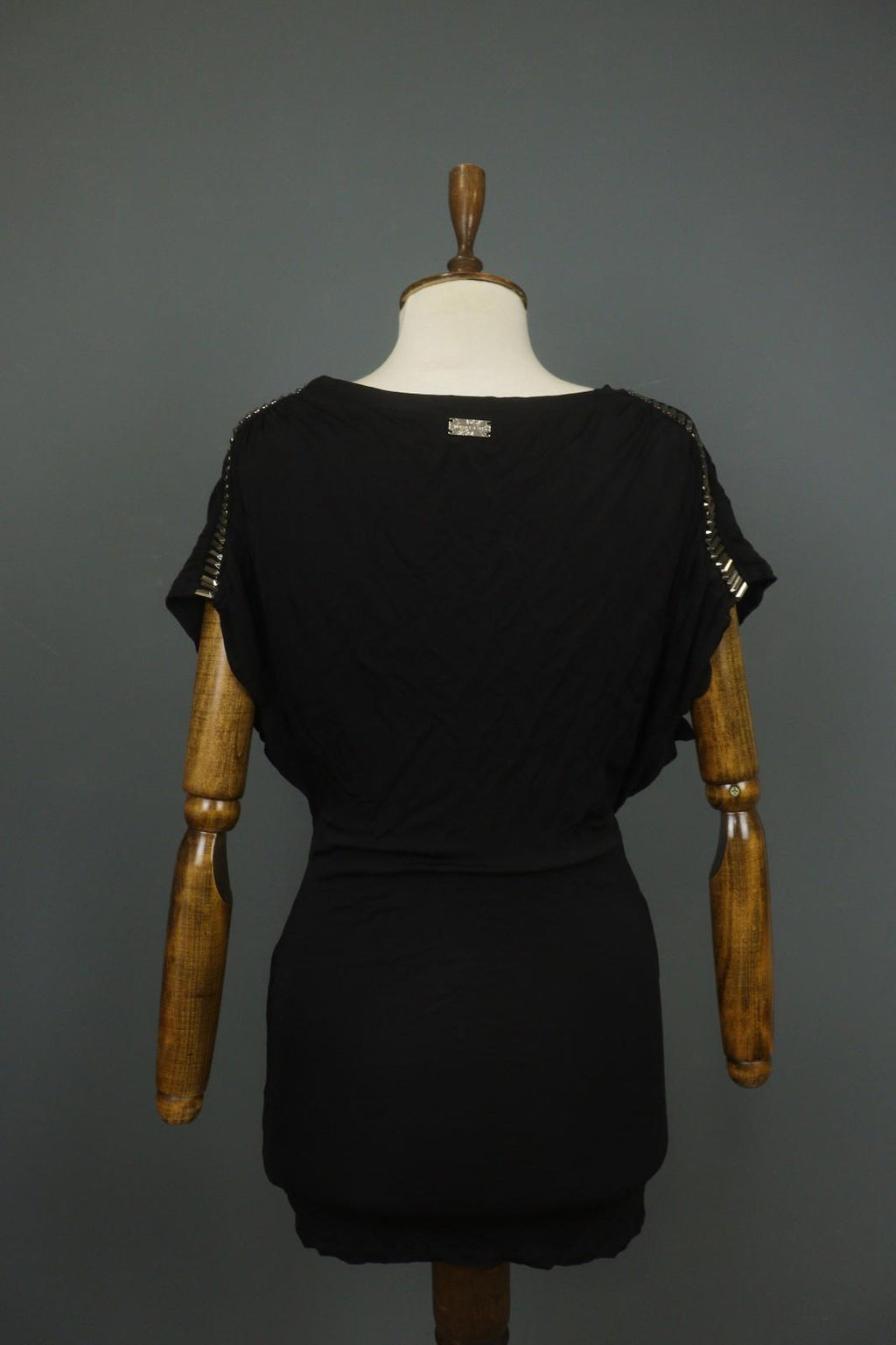 VERSACE JEANS Black 100% Viscose Stretch Beaded Scoop Neck Shift Dress – Size 36