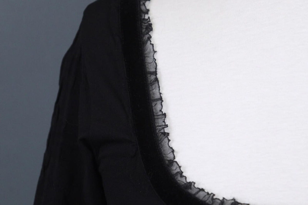 HIGH USE Black Square Neck Long Sleeve Casual Tie Front Fit & Flare Dress – Size L