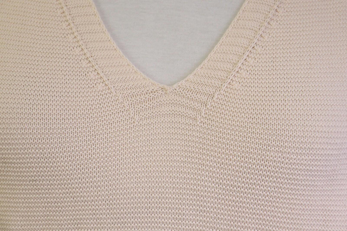 OSKA Pink Long Sleeve V-Neck Pullover Knit Sweater