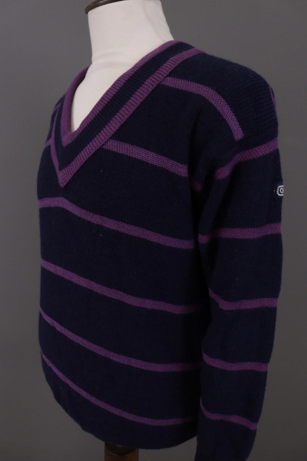 CHAWO from DALE OF NORWAY Blue Striped Wool V-Neck Sweater – Size M Vintage
