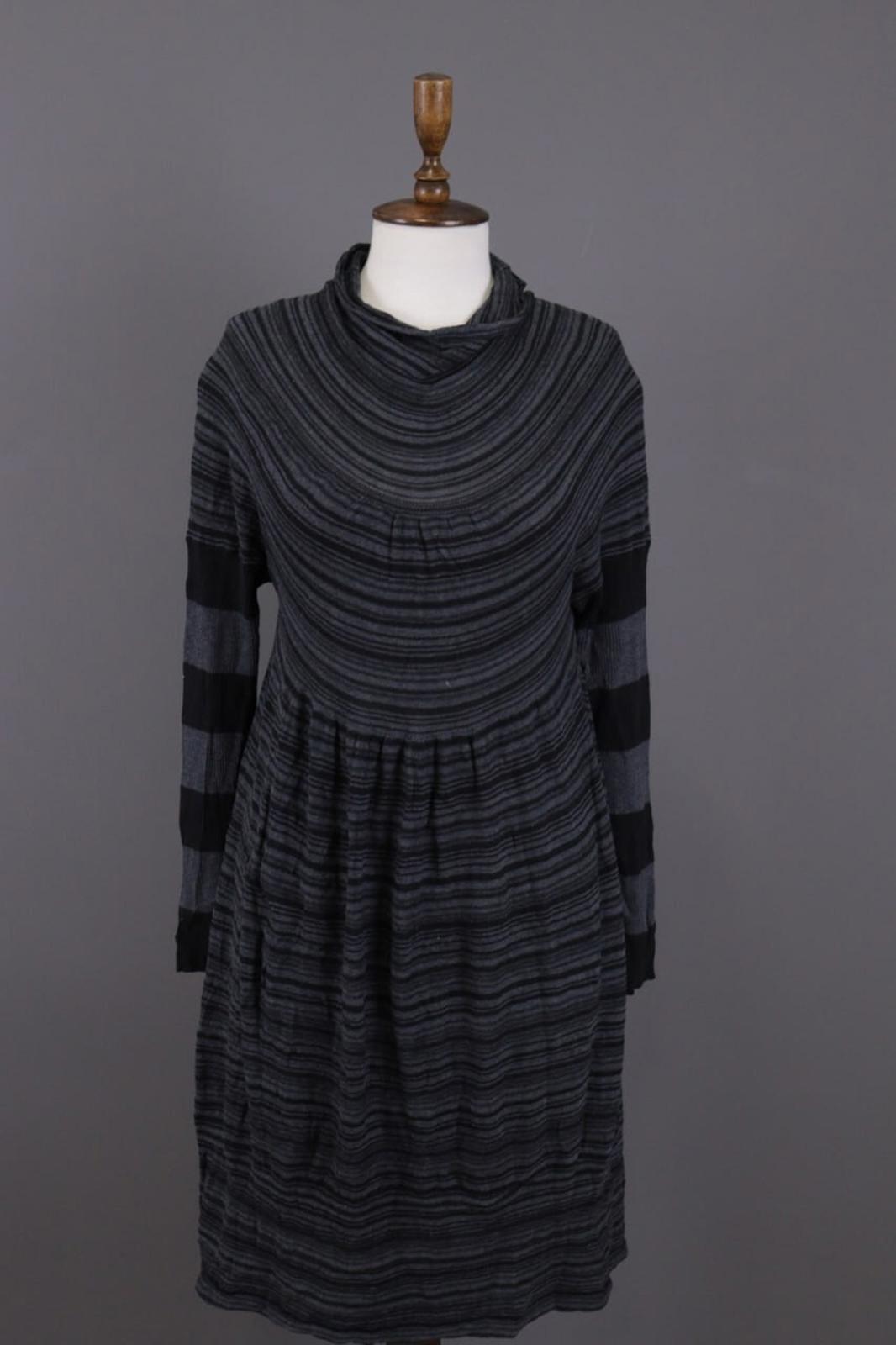 OSKA Gray Striped A-Line Cowl Neck Long Sleeve Short Dress – Size 2
