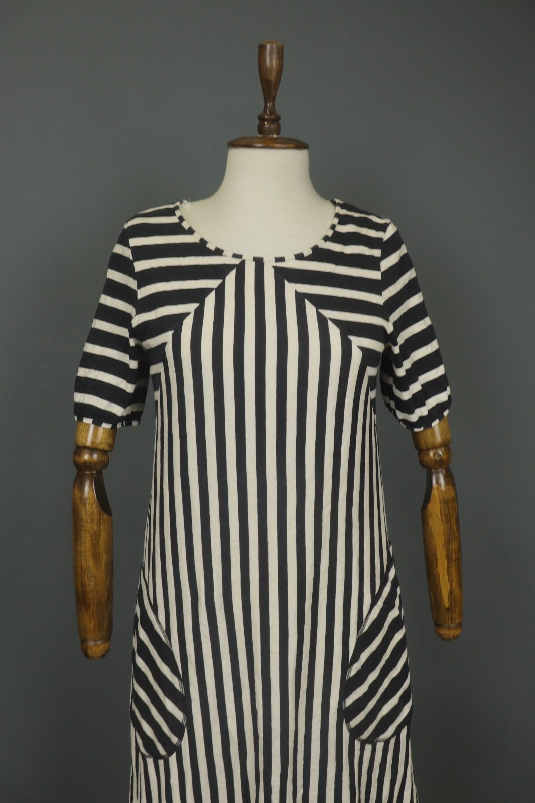 GUDRUN SJODEN Black White Striped 100% Cotton Round Neck Shift Dress – Size S – Used