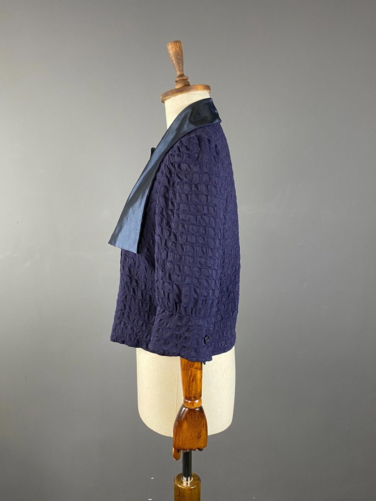 EMPORIO ARMANI Blue Wool Lagenlook Textured Three Button Blazer Jacket – Size 44