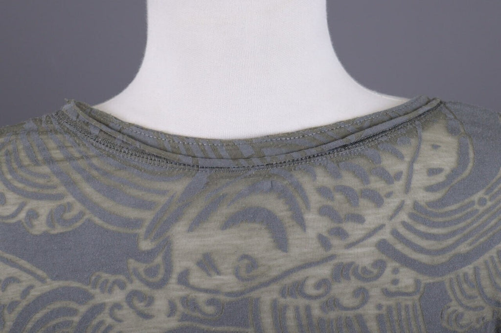 Rundholz Gray Floral Mesh Knit Lightweight Distressed Lagenlook Pullover – Size L