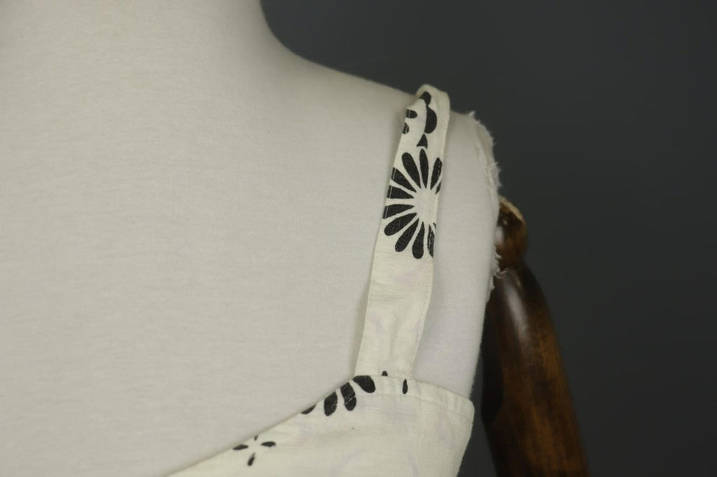 LAURA ASHLEY White & Black Floral Viscose Sweetheart Neck Sheath Dress – Size M