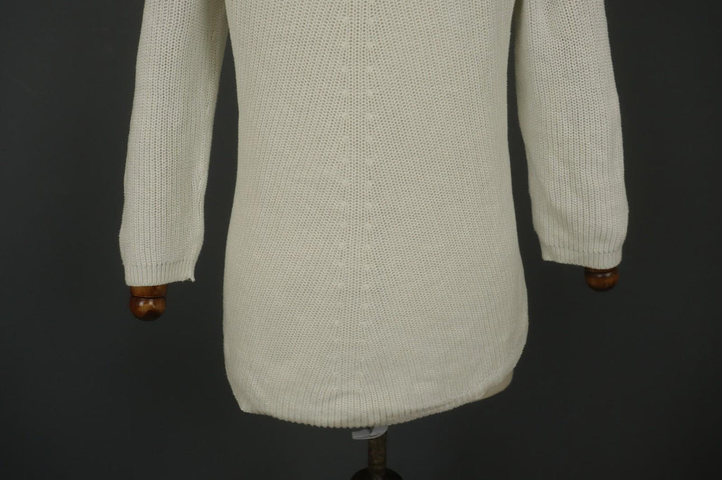 Salvatore Ferragamo White Knitted Crew Neck Long Sleeve Pullover Sweater – Size 38