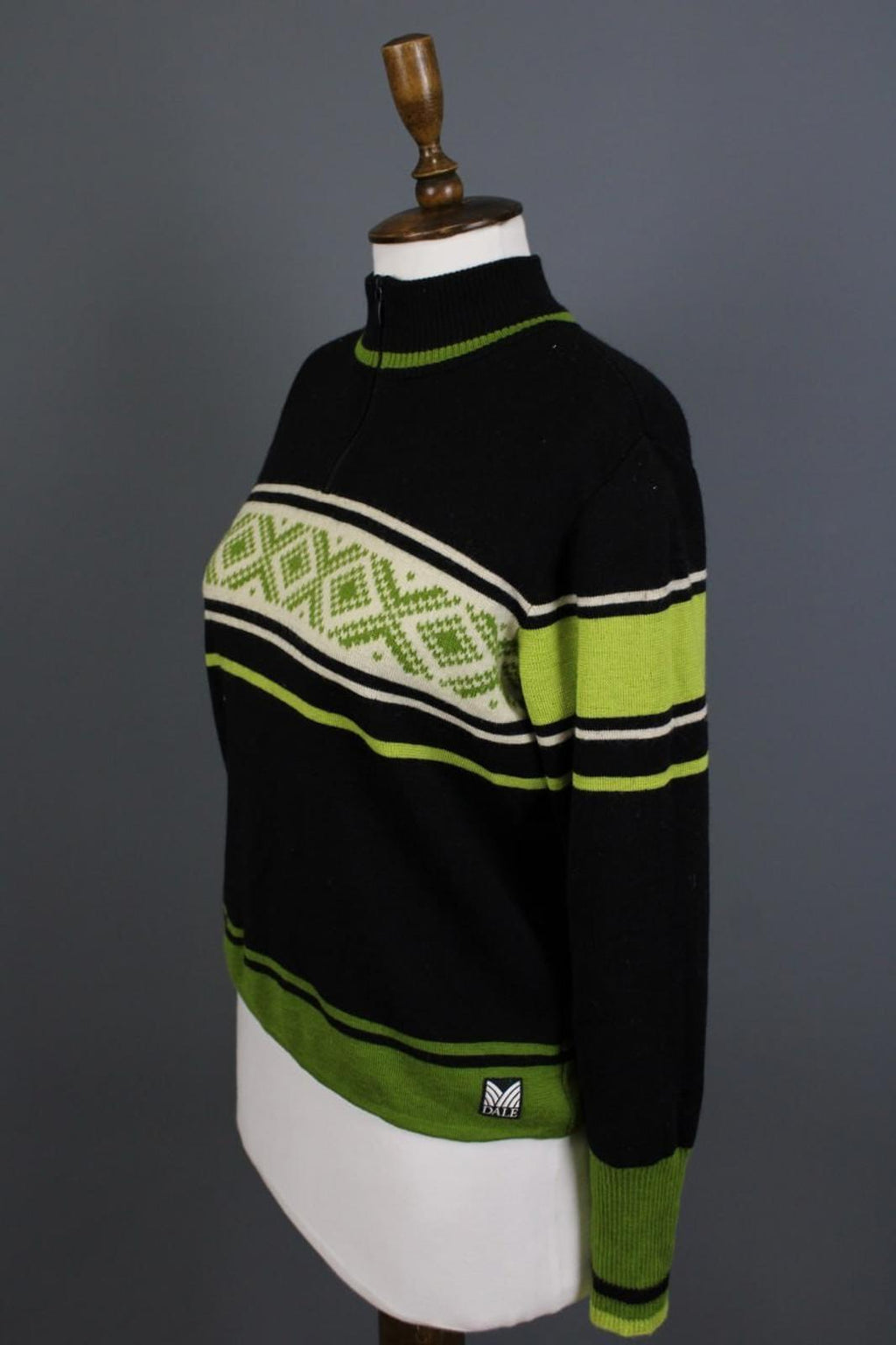 DALE OF NORWAY Multi Fair ISle Mock Neck Raglan Sleeve 1/4 Zip Sweater – Size M