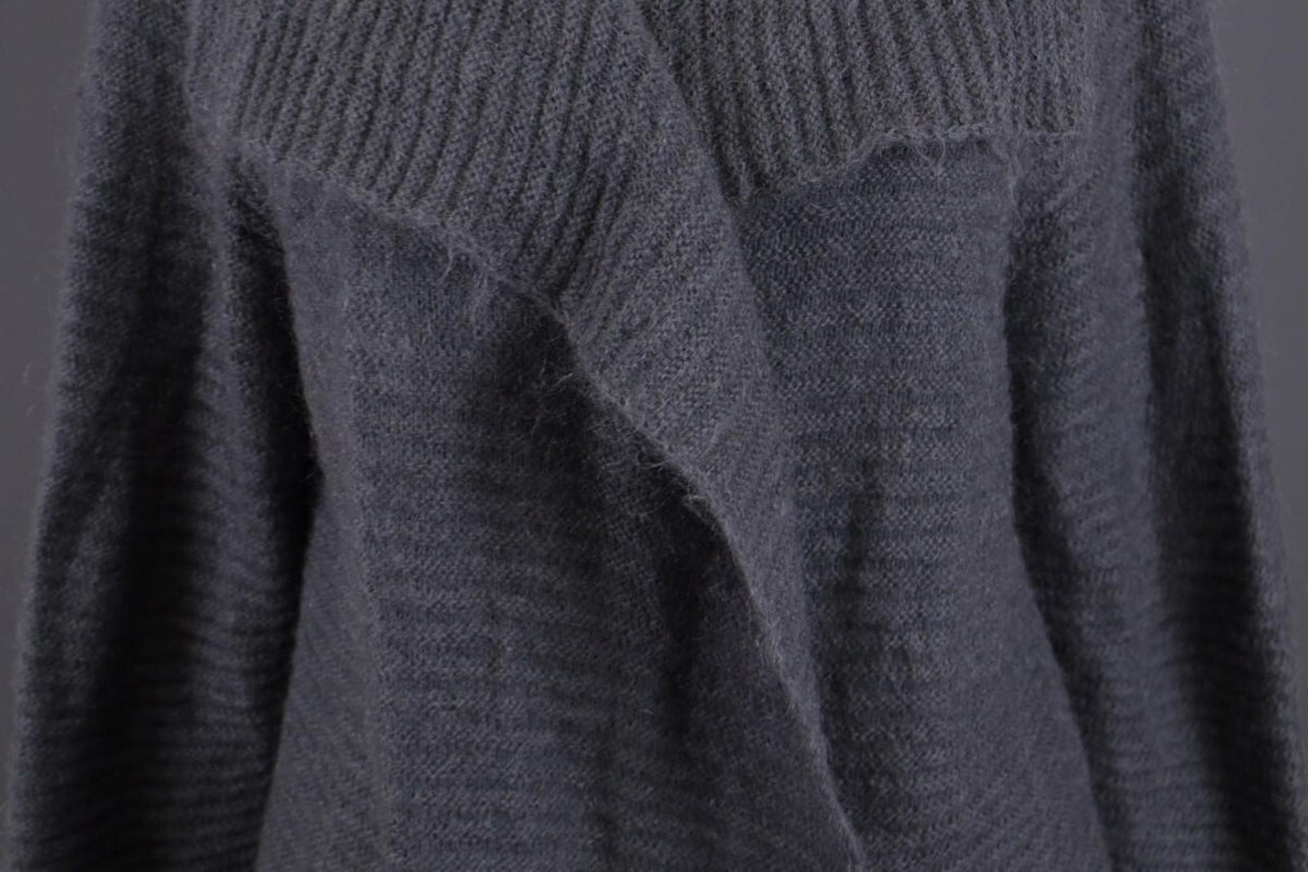 GUDRUN SJODEN Gray Ribbed Mohair Wool Cape Wrape Cardigan Sweater – Size XL