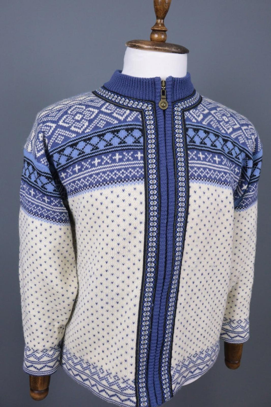 WIND-FJORD CALSSIC Blue / Beige Wool Full Zip Ski Jacket – Size S