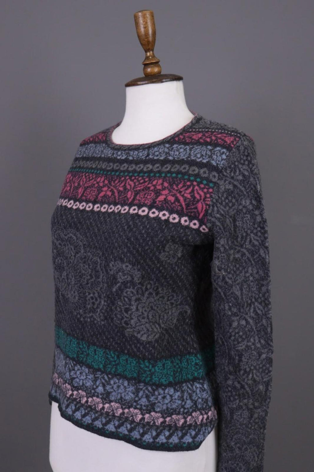 IVKO Multicolor Floral Jacquard Wool Knit Jumper Sweater – Size M / 38