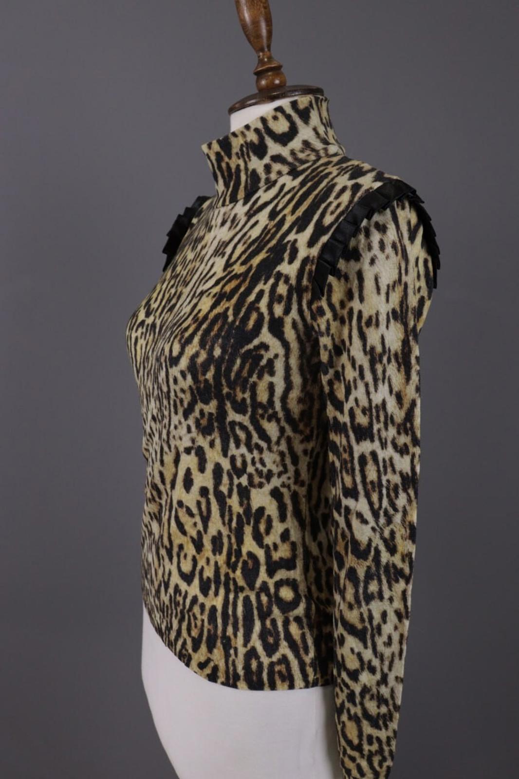 BLUMARINE Multicolor Animals Printed Knit Turtle Neck Sweater – Size I 42 / D 36