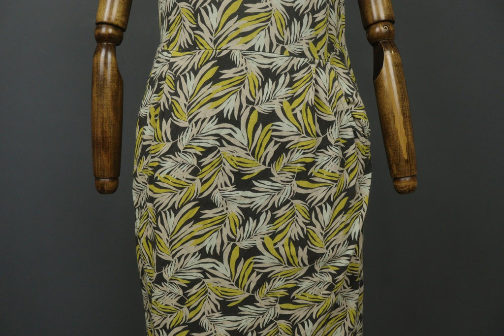 GUDRUN SJODEN Multicolor Leaf Print Split Neck Short Sleeve Shift Dress – Size M