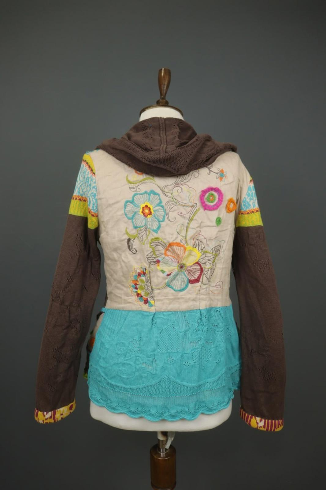 IVKO Multi Embroidered Floral Knitted Long Sleeve Full Zip Hooded Sweater – Size L