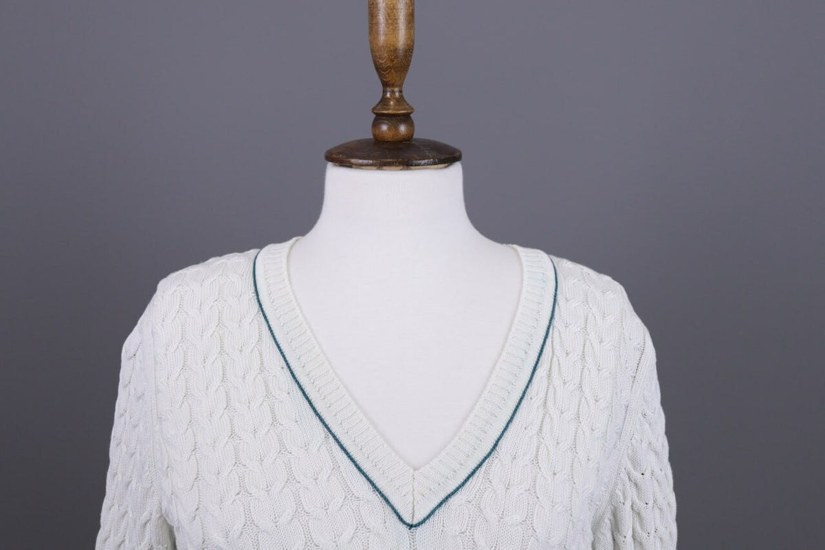 Burberry London White Striped Knit V-Neck Sweater – Size 40