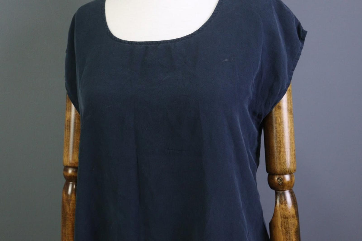 GRIZAS Blue Silk Stretch Scoop Neck Short Sleeve Pullover Blouse Top – Size M