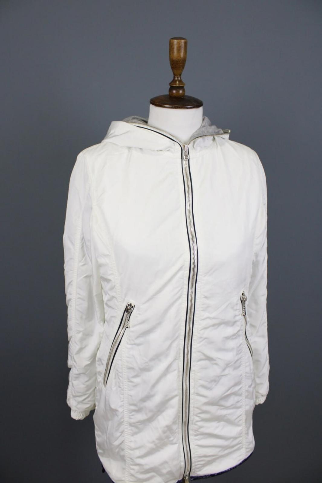 DUVETICA White Lightweight Hooded Full Zip Long Jacket – Size 44