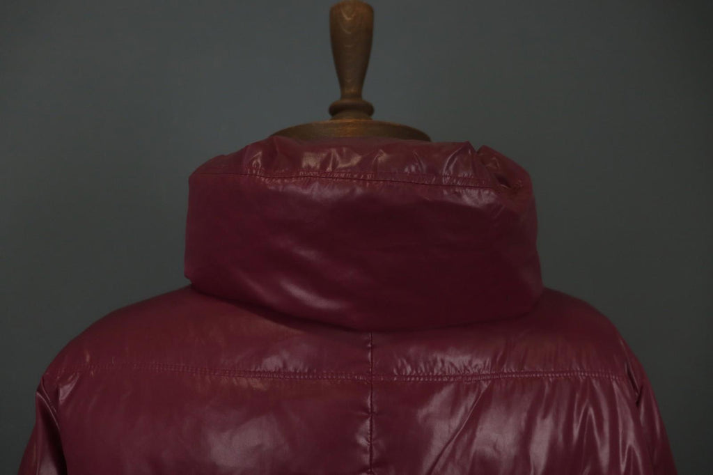WEEKEND MAX MARA Red Long Sleeve Mock Neck Snap Inside Zip Puffer Jacket – Size 44