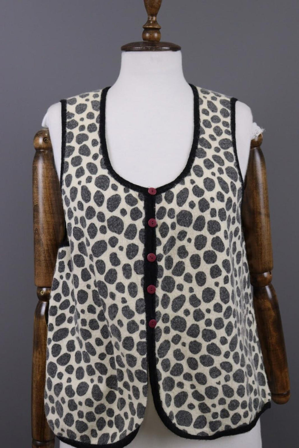 GUDRUN SJODEN Beige Leopard Print Wool Knit Vest Cardigan – Size L