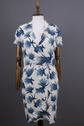 Ganni White Floral Short Sleeve V-Neck Peged Dress – Size S